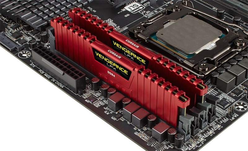 CORSAIR 32GB Vengeance LPX Red DDR4-2666 CL16 kit 5