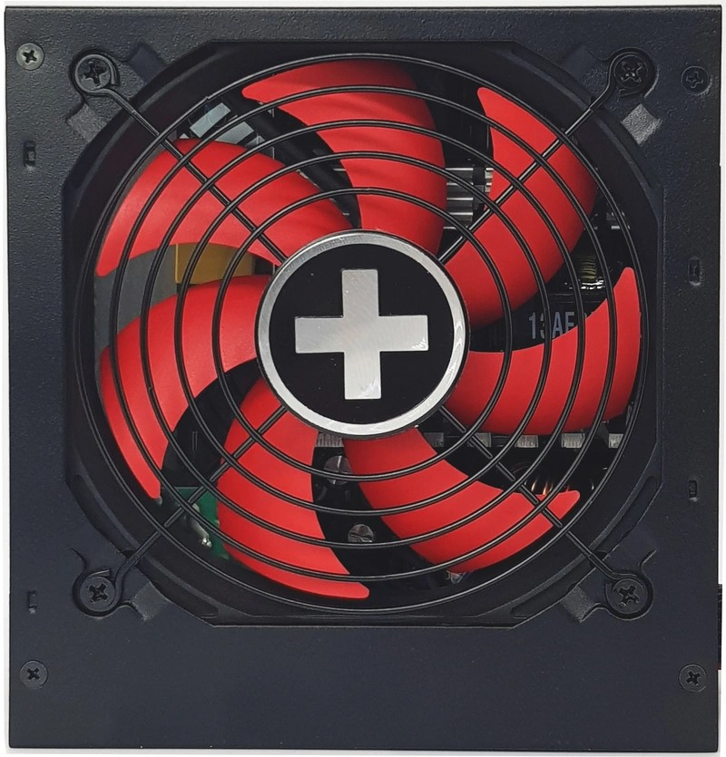 XILENCE  XP550R10 Performance A III 80+ 550W 3