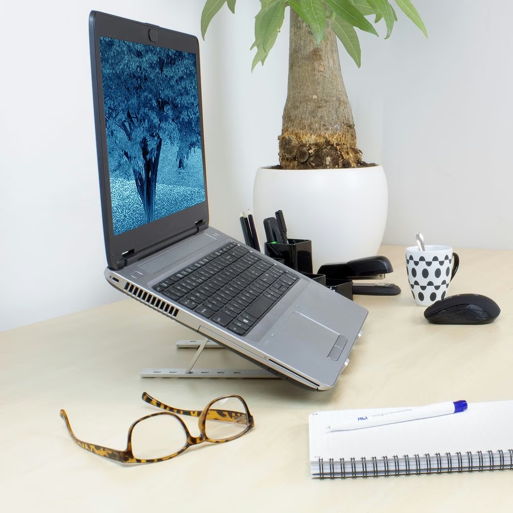 ACT AC8120 Opvouwbare Laptopstandaard 3